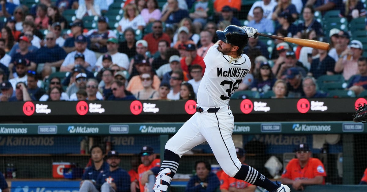Houston Astros beat Detroit Tigers 2-1