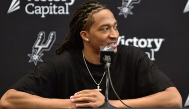 Maliq Brown Arrives In San Antonio