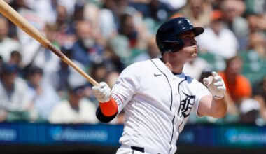 Houston Astros conquer Tigers 8-6, keeping Detroit manager A.J. Hinch at 999 career victories