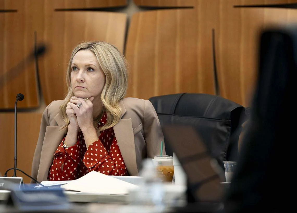 Husband of Fort Worth mayor listed as lobbyist for data center industry group
