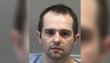Tony Houston facing federal charges after sawed-off shotgun, pipe bombs found in apartment