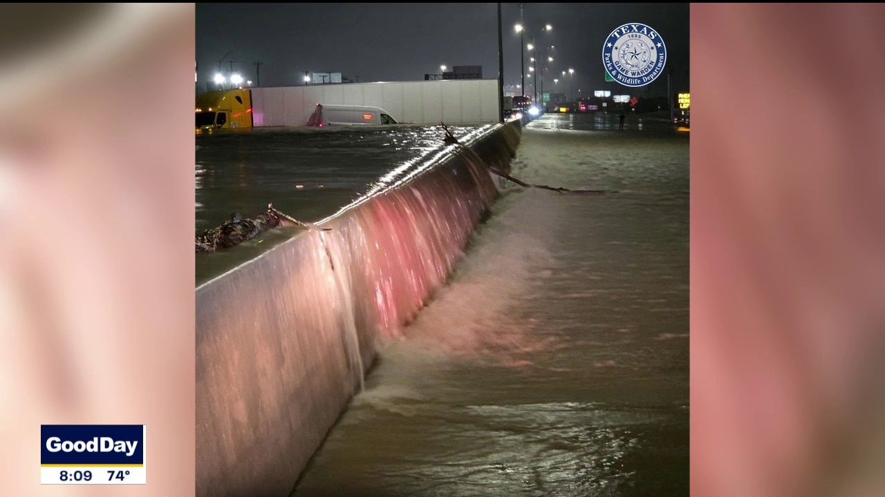 Drivers stranded on I-35 in Waco after flash flooding