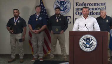 DHS honors officers from 2025 ICE attack – NBC 5 Dallas-Fort Worth