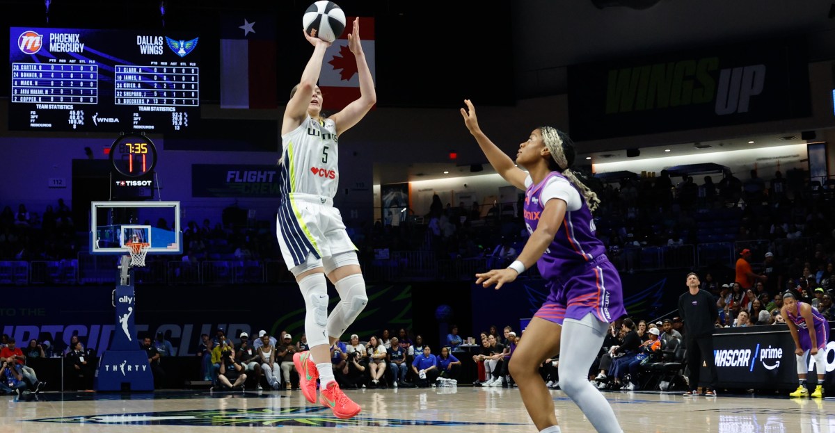 Dallas travels to Portland with Paige Buckers and Azzi Fudd