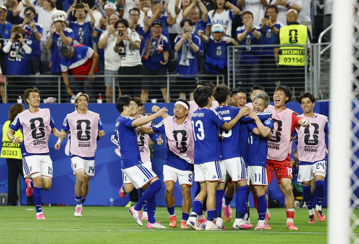 Football: Japan held by Sweden, face Brazil in last 32 at World Cup