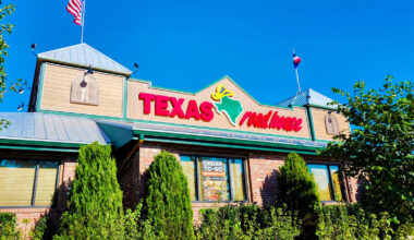 9 Items That Disappeared From Texas Roadhouse's Menu