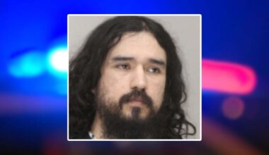 Man arrested after fatal stabbing in east Dallas