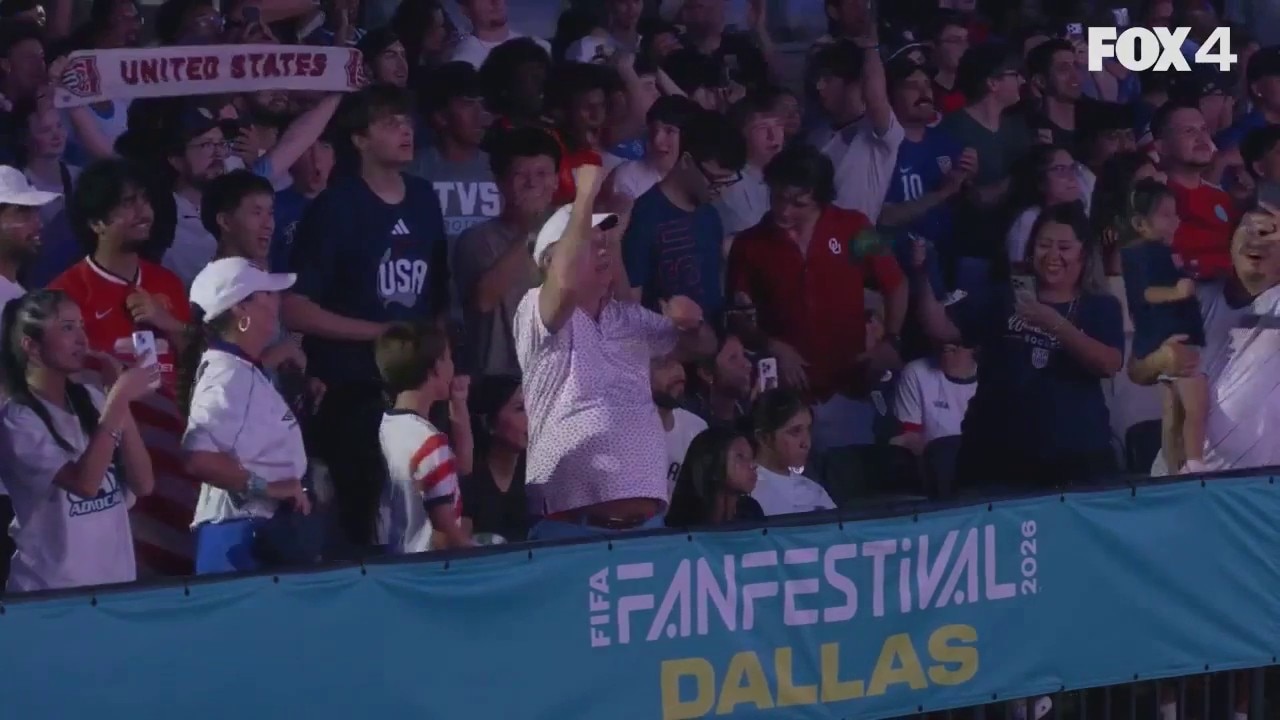 WATCH: Fans in Dallas react to all 4 U.S. goals vs. Paraguay