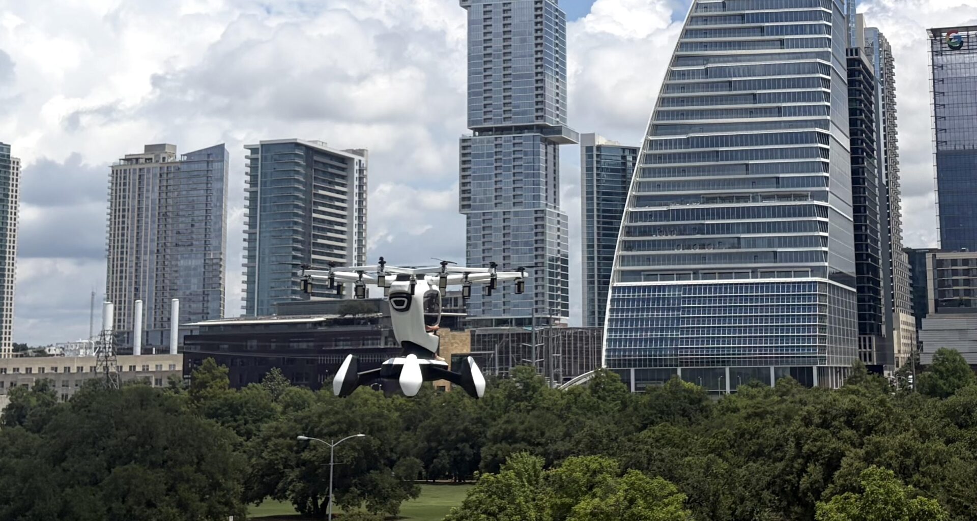 Learning to Fly in Just Two Hours • The Austin Chronicle