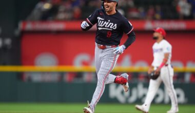 Twins get rare mid-week off day