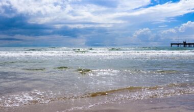 Corpus Christi's Whitecap Beach ranks among 'Top 5 in Texas'