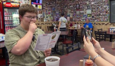Corpus Christi student goes viral reviewing local restaurants