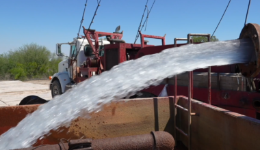 Why are city leaders not voting on desalination now?