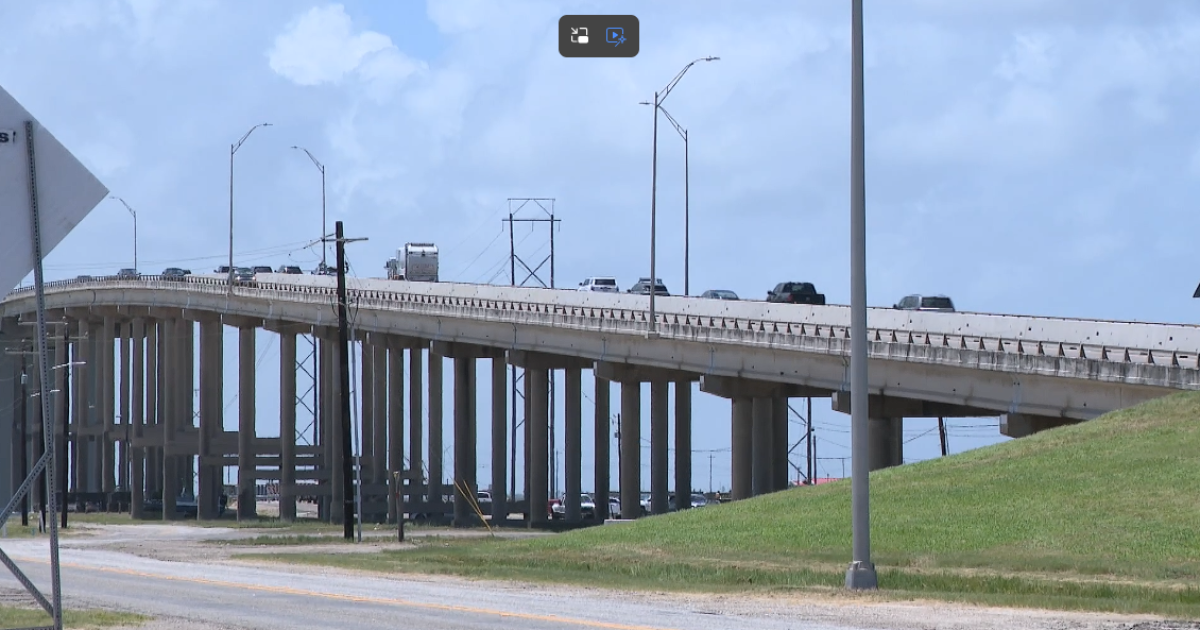 Rain delay for JFK Causeway work