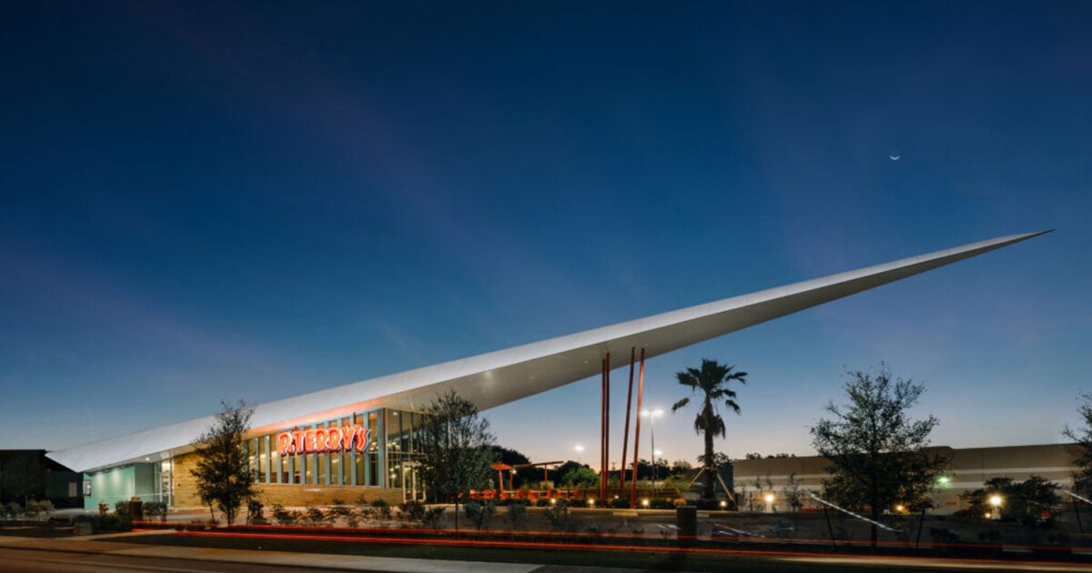 I-35 expansion forces P. Terry's to close flagship location
