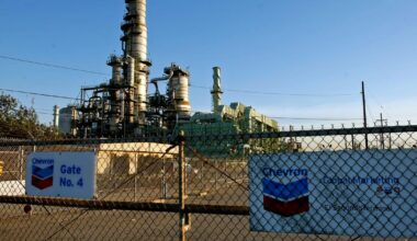 Microsoft and Chevron sign 20-Year power deal For Texas data center