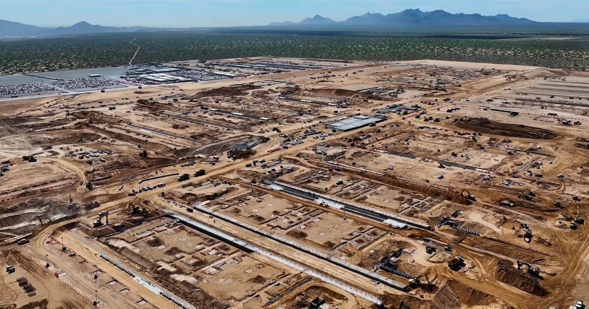 Worries over water as a giant data center moves into the New Mexico desert