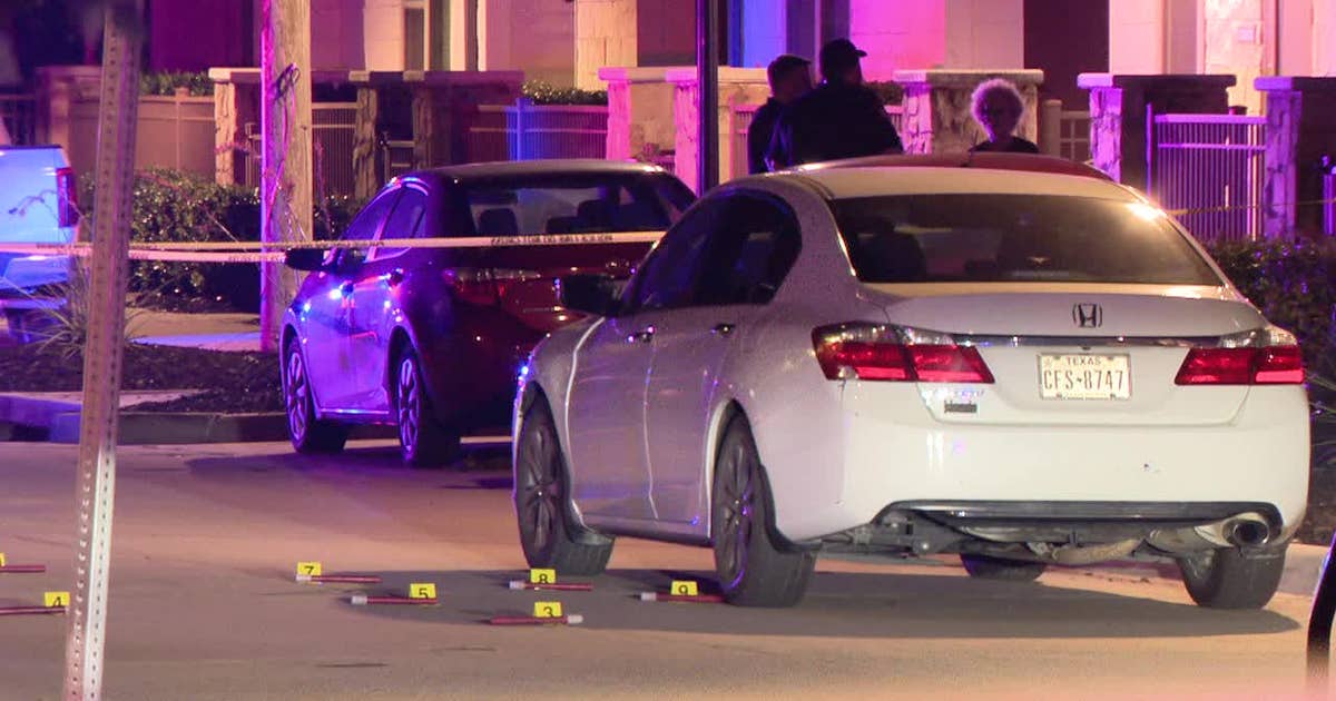 Fort Worth shooting: Man found dead in road; person of interest in custody