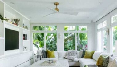 Nostalgic entertainment rooms top summer home design trends