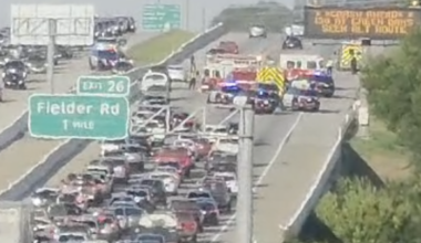 I‑30 backup near Green Oaks creates delays for Arlington World Cup traffic