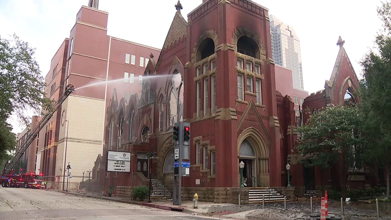 First Baptist Dallas to rebuild sanctuary after fire