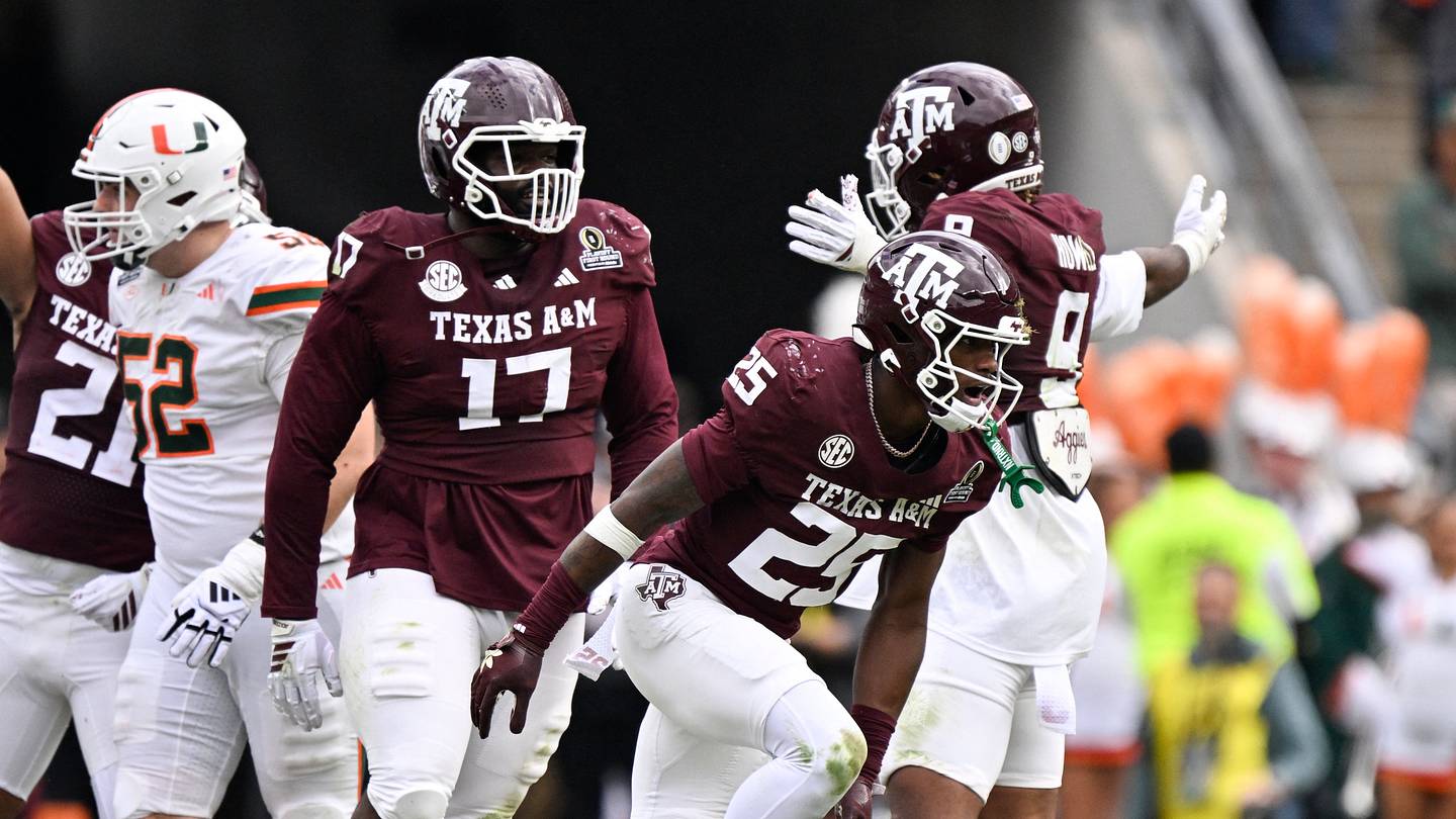 3 Reasons Why Texas A&M Might Have Its Best Defense of the SEC Era
