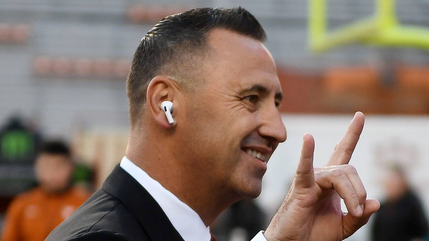 Oregon Surpassed by Texas as Biggest Threat to Flip 5-Star USC Recruit