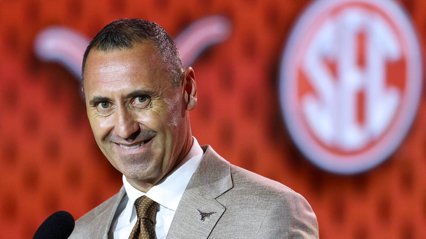 Every CFP Contender Has One Defining Trait — Does Texas Have It?