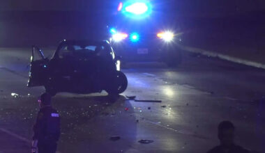 Suspect fleeing police killed by oncoming traffic along Highway 6, Houston police say