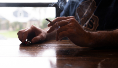 Texas lawmakers continue push to ban THC at public hearing