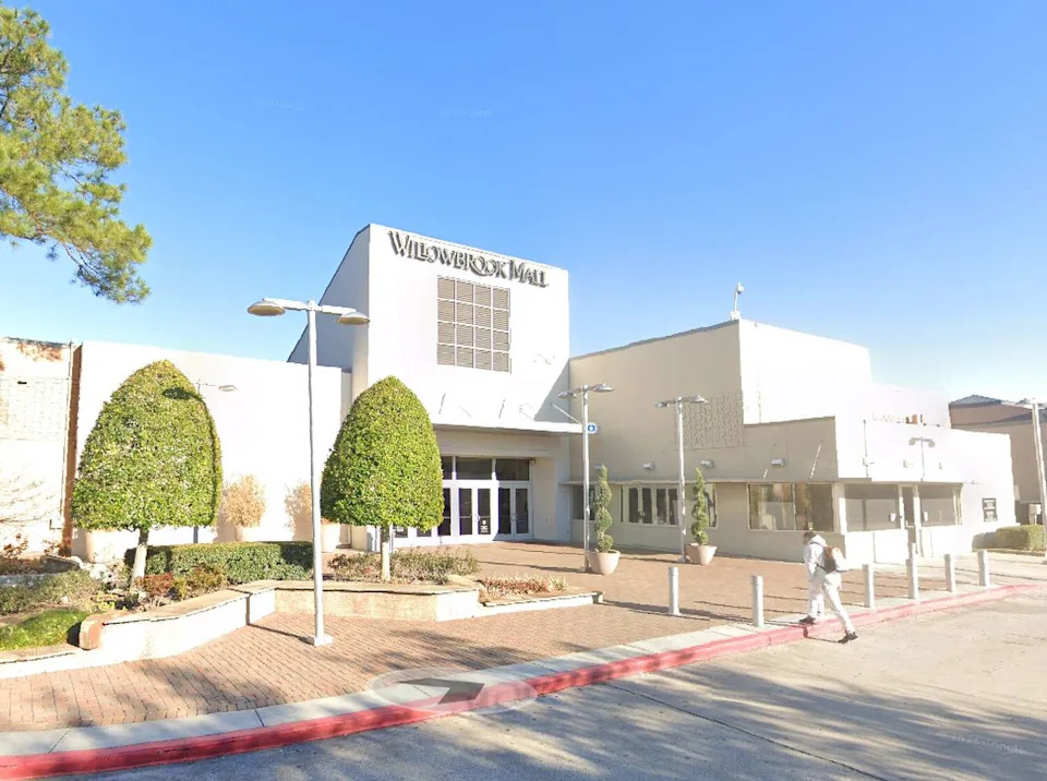 Primark will open its second Houston location at Willowbrook Mall this July. (Google Maps Street View)