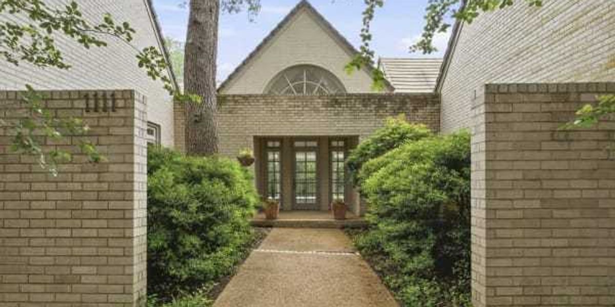 Private Rivercrest home for sale at 1111 Pebble Creek Road