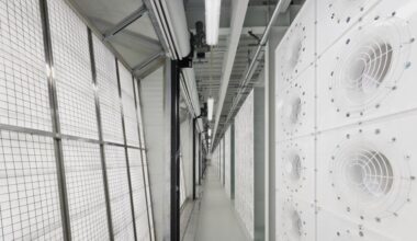 Meta selects BlackRock to help build its $14bn El Paso data centre | News