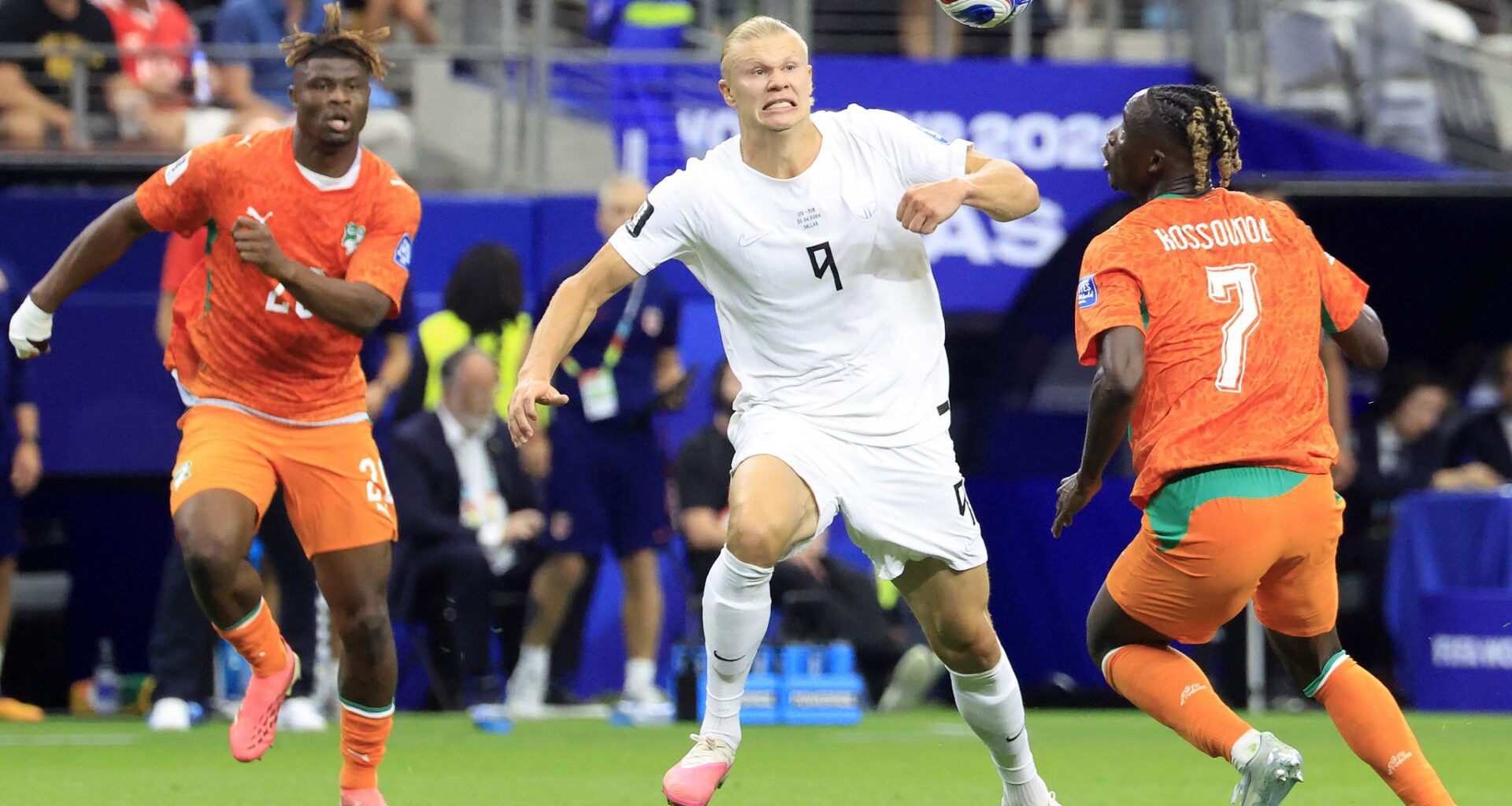 FILE - United States' Weston McKennie (8) moves the ball during the World Cup Group D soccer match between the United States and Australia in Seattle, Friday, June 19, 2026.
