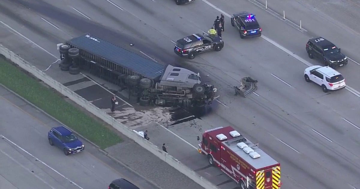 Houston traffic: At least 2 dead after crash on I-10 Katy at Highway 6