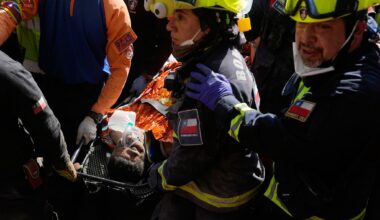 Rescue teams in Venezuela cling to hope as US rebuffs criticisms of government earthquake response