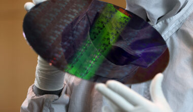 Texas awards $24M to a California tech company for a new D-FW facility