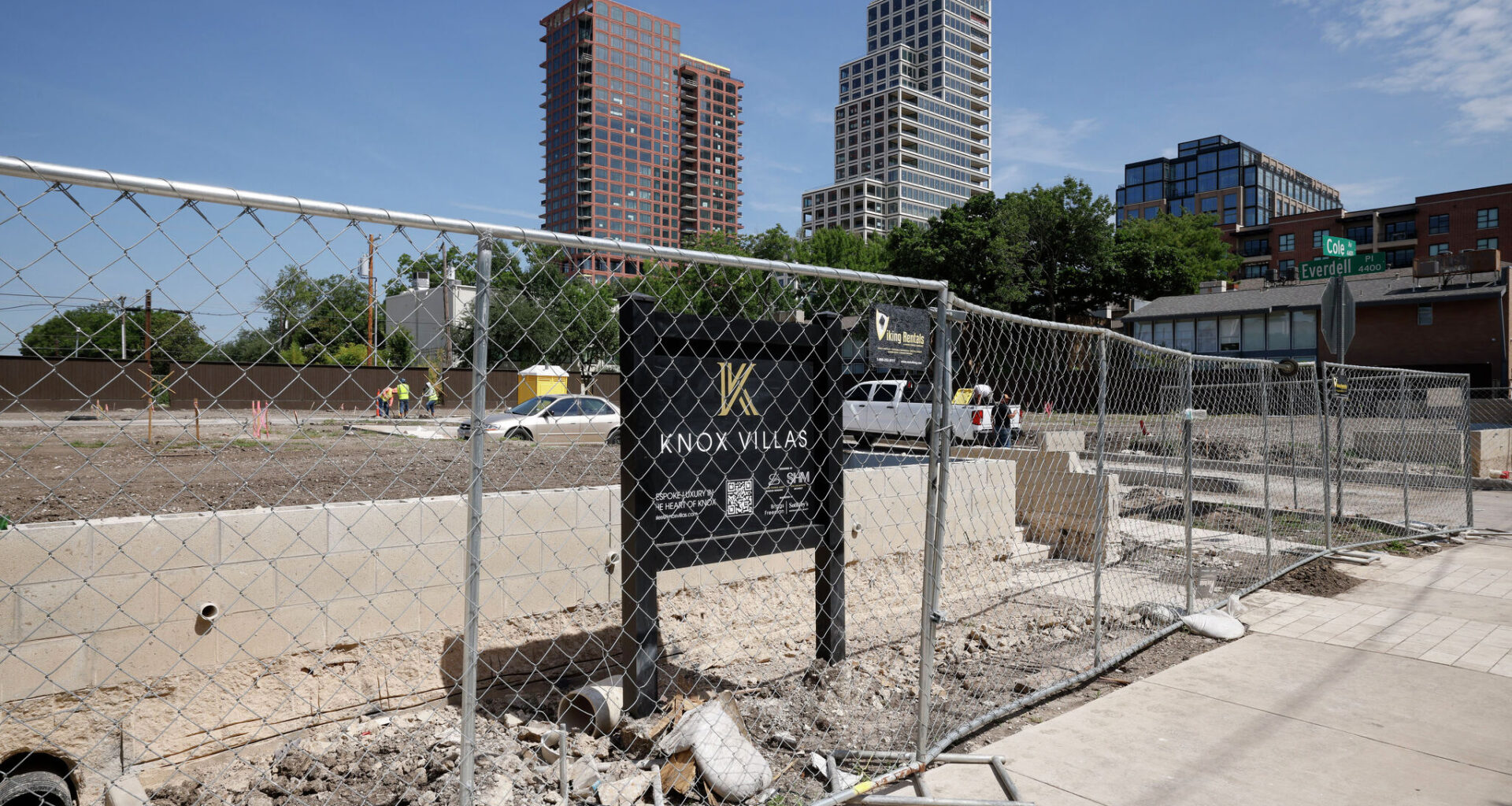 Neighbors raise construction concerns in Dallas’ Knox-Henderson area