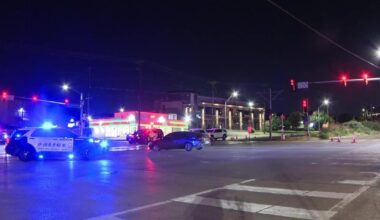 Dallas police searching for suspects after 1 person shot in South Oak Cliff