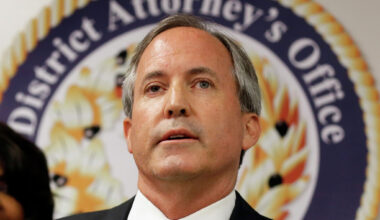 Paxton investigating StubHub over World Cup ticket cancellations