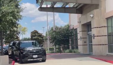 Mother, 2 kids killed in suspected murder-suicide at Braeswood hotel