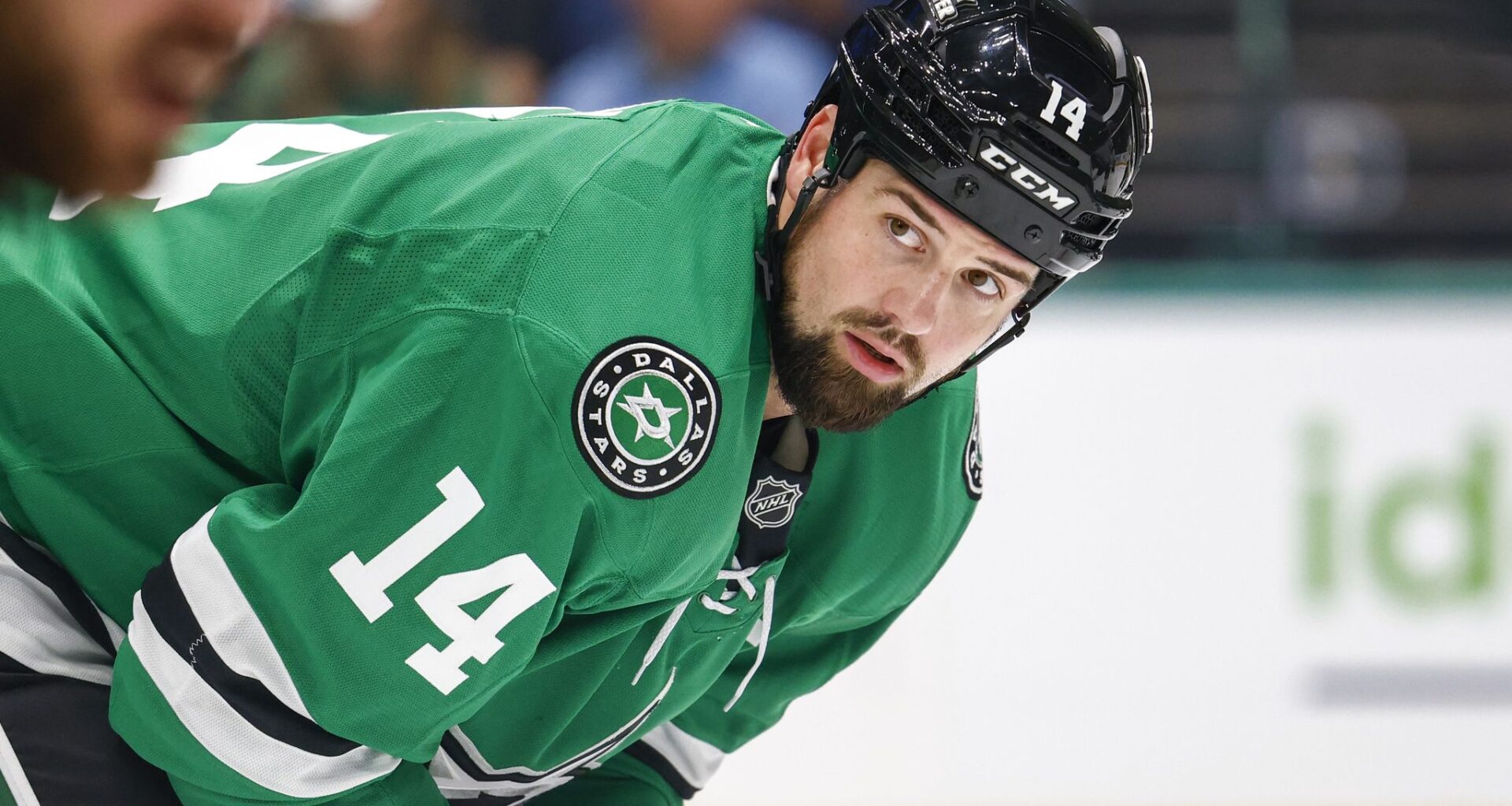Jamie Benn signs one-year deal, returns to Stars for 18th season