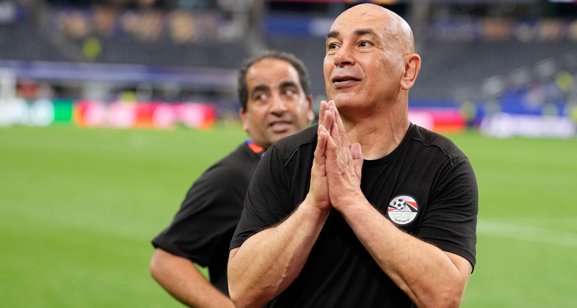 Egypt's coach waved Palestinian flag after winning World Cup game