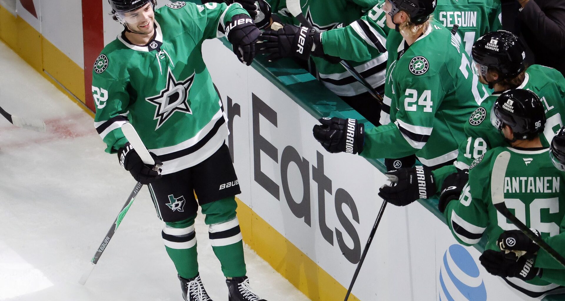 Former Stars forward Mavrik Bourque signs massive deal with Predators