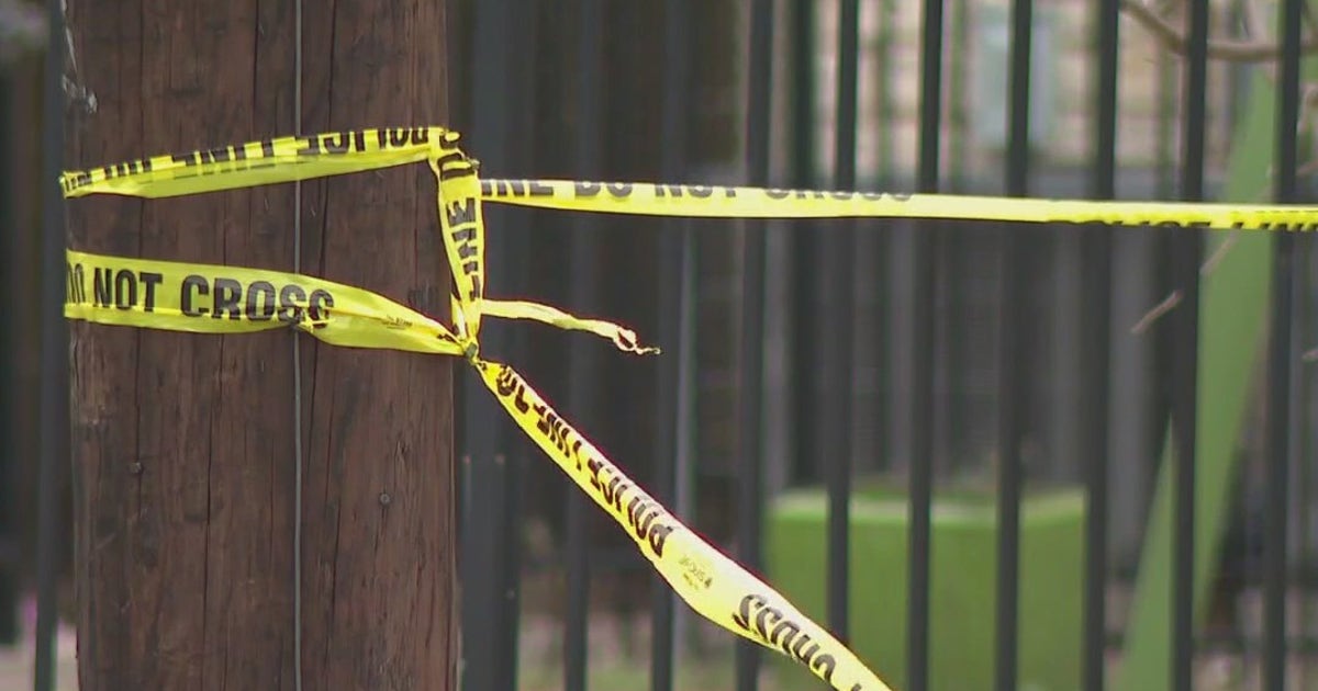 1 dead, 5 wounded including 2 kids in San Antonio apartment complex shooting
