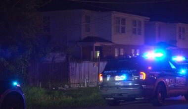 Shootout erupts in South Houston during alleged argument over fireworks, 2 injured