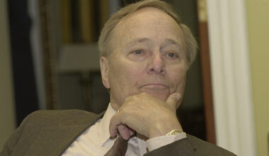 Longtime Texas congressman Bill Archer dies at 98