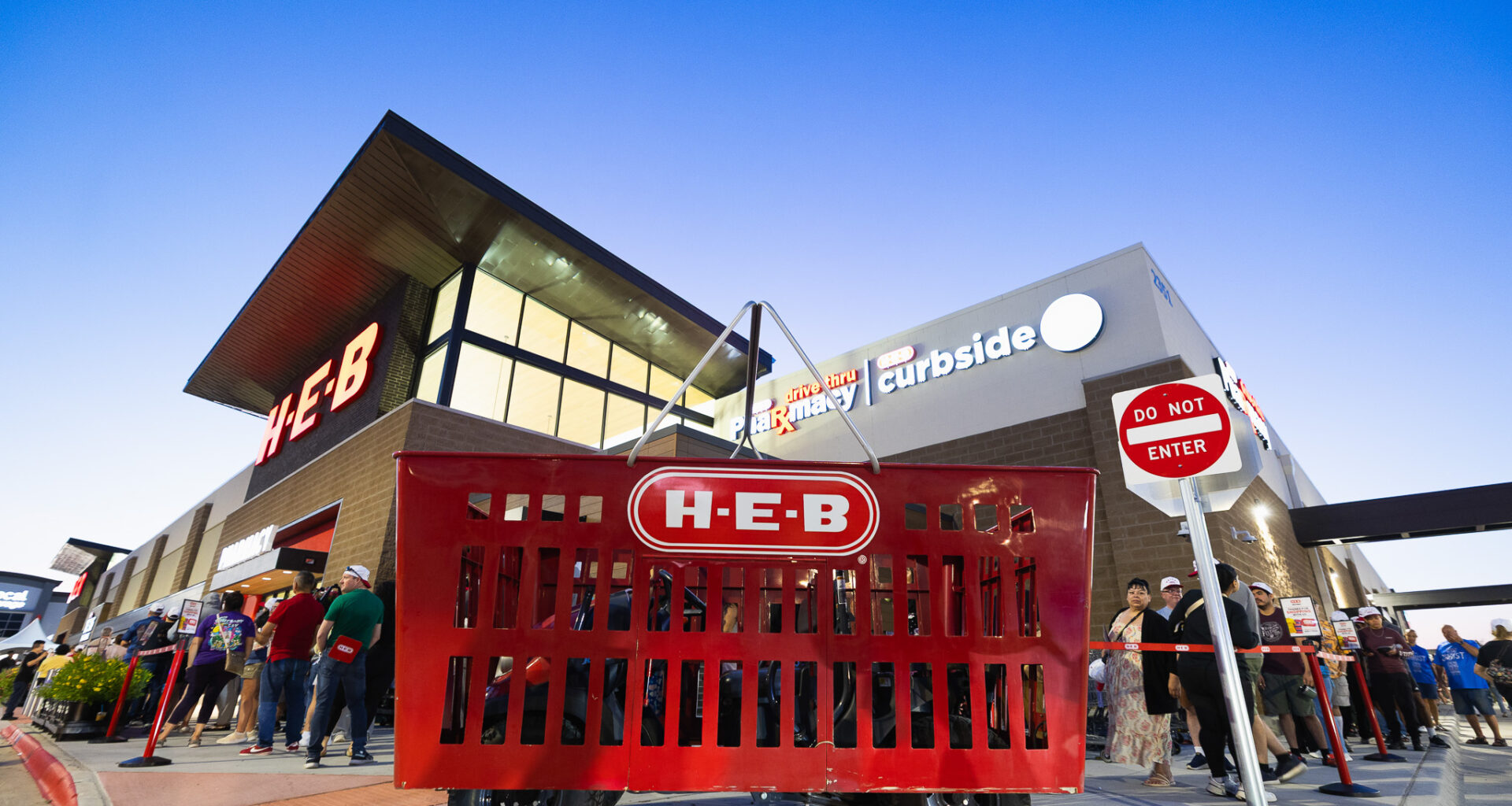 H-E-B's Texas Hill Country expansion continues. Here's what's next.