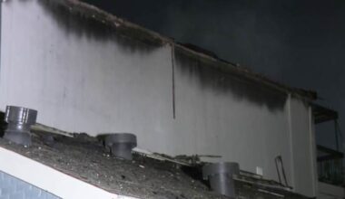 Fire damages multiple units at west Houston apartment complex, firefighter injured
