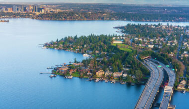 Texas oil tycoon buys $28M Seattle-area waterfront compound